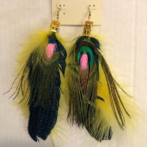 Gorgeous Feather Earrings!